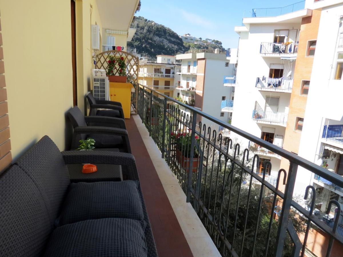 Syrene Apartment Sorrent Exterior foto